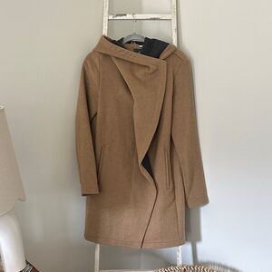 GORGEOUS Vince Camuto Wool Coat